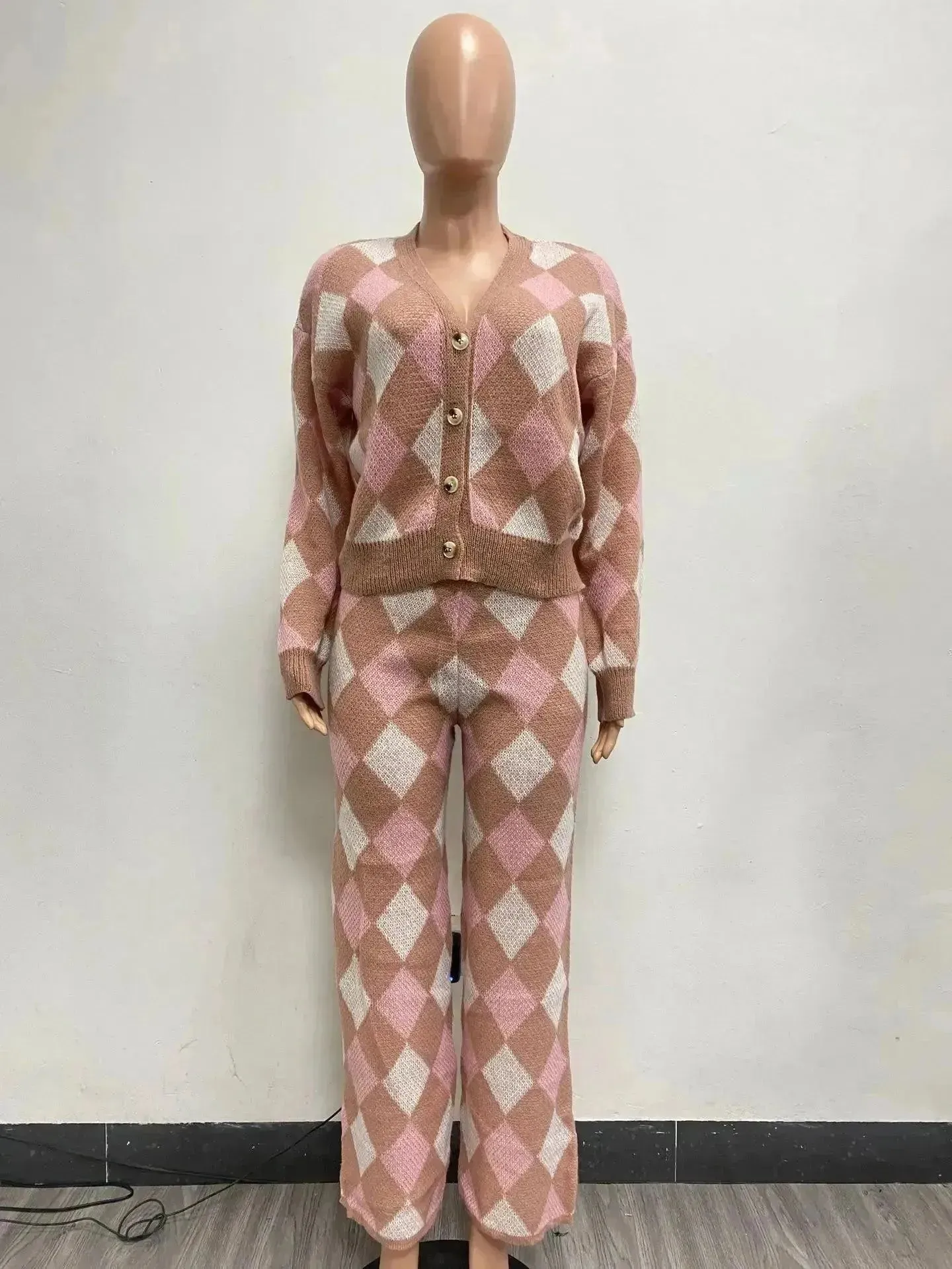 Chic Women Knit Two-Piece Geometric Pants Set